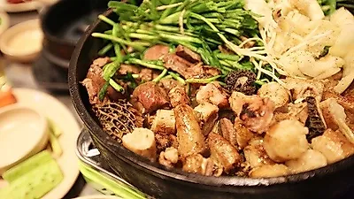 60년 전통의 신림동맛집 신촌황소곱창