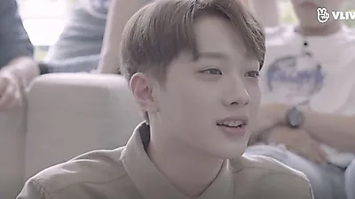 다음달 컴백예정, 워너원(Wanna One) 스타로드 간지럼 참는 라이관린 뜨거운 관심