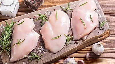 다이어트 음식 닭가슴살 칼로리 100g 당 98kcal, 닭가슴살 다이어트 성공하기 위해선 레시피 중요해