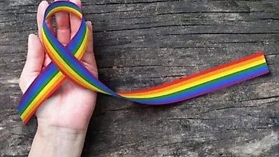 인스타그램,  LGBTQ 커뮤니티를 위한 사용자 직접 제작 스티커를 추가