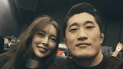 김동현, 아내 송하율과의 나이차+직업? '설리 닮은꼴, 모델부터 요가 강사까지 맹활약'