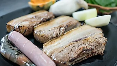 애월 그때그집, 흑돼지의 풍부한 육즙과 쫄깃한 식감을 즐길 수 있는 '제주도맛집베스트10'