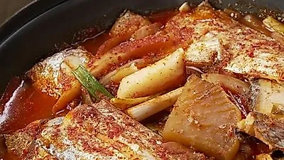 [간단한요리] 칼칼한 밥도둑 '갈치조림'…김수미·백종원의 황금레시피는?
