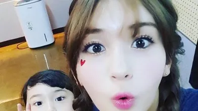 전소미, 비현실적 바비인형 인증샷 보니?...'이럴수가'