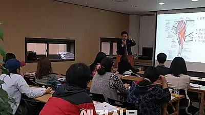 애견신문 주최 펫 아카데미 1기 세미나 시작돼..