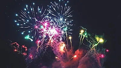 [서울가볼만한곳]  서울 세계 불꽃축제,  현장감 넘치는  자리잡고 싶다면 골든티켓 어때?
