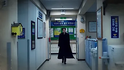 인기드라마 '열혈사제'  김남길 , 김성균 , 이하늬  , 고준 "클래스 달라" 호평 속출