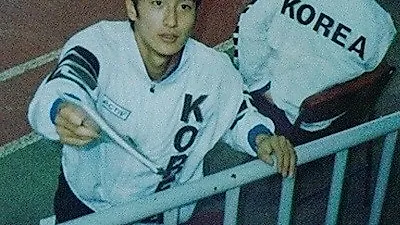 미모의 아내 얻으려 머리까지 잘랐다는 안정환, 리즈시절 배우 현빈과 CF까지?