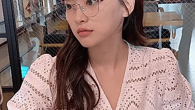 '써니' 본드녀 천우희, 일상에서도 '러블리' 안경 써도 '청순' 올해 나이는?