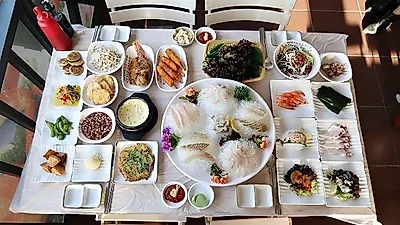 장사항 인근 속초 대게 맛집 '오대양횟집' 전망 좋은 횟집