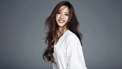 우주소녀 보나 최고의 한방 합류, 셔츠 한 장 걸친 채 매끈 각선미 뽐내 '감탄할 수 밖에'