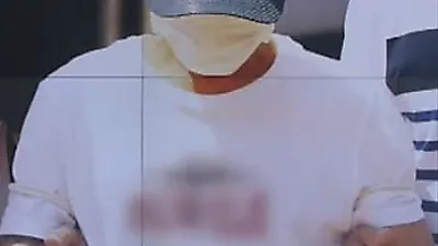 Stay humble, 베트남 아내 폭행 남편 티셔츠 문구..하태경 "참 부끄럽다"