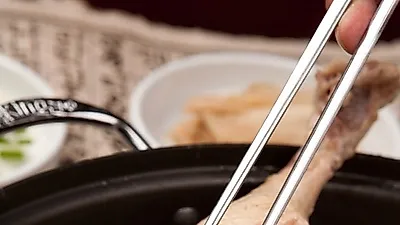 '2tv 생생정보' 능이버섯전골&오리백숙 맛보고 싶다면?...맛집 위치+가격+오리고기 효능은?