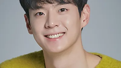 문수인 핸섬타이거즈 에이스 세븐윙스 스포츠 마스크 모델 계약 체결