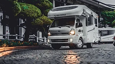 '아리아모빌', 보트 장인의 손길 닿은 국산 캠핑카…좋은 자재에 전문성과 기술력 뒷받침