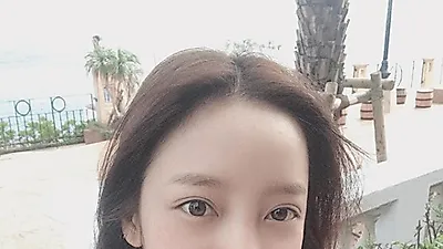 구하라, 지드래곤이 남사친? 인형 미모 근황..."Good morning"