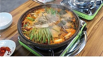 청주 맛집에서 소개하는 염소고기의 효능 체질을 따뜻하게 하여 보양식으로 적합