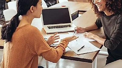한민협, 놀이·미술·아동·가족·노인 심리상담사 자격증 등 미래유망직업자격증 50종 무료수강 진행