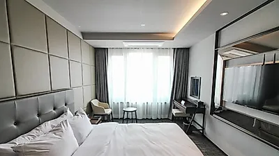 용인 대표 관광지를 가까이서 즐길 수 있는 골든튤립에버용인호텔