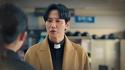 화제의 드라마 '열혈사제'  김남길 x 김성균 x 이하늬  x 고준 비주얼 극강 라인업