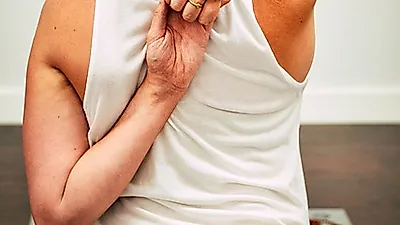 작은 목디스크  만만하게 보면  합병증 발생해…  목디스크의 원인 모음