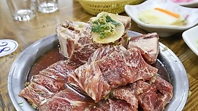50년 세월 이어온 바로 그맛...포천 이동갈비 맛집 '원조이동김미자할머니갈비'