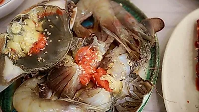 영양 가득 봄철 꽃게 효능은? 태안 안면도 게국지 전문 시골밥상에서