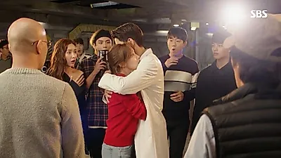 절대그이 방민아, 여진구 데려왔는데 홍종현 품에...절대그이 총 몇 부작?