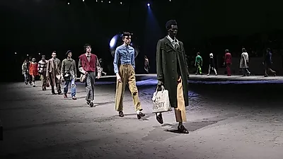 구찌, 2020년 1월 14일 밀란 팔라쪼 델레 신틸레서 2020 가을/겨울 멘즈 컬렉션 공개