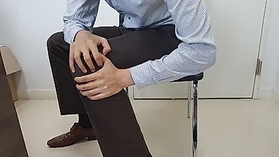 야외활동 후 줄어들지 않는 무릎 통증 있다면, 반월상연골파열 의심할 수 있어