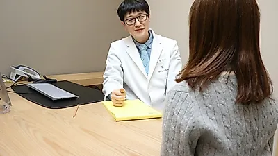 손발톱무좀, 핀포인트레이저로 부작용 없이 근본적 치료