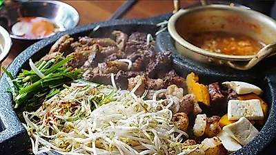 수원 맛집, 쫄깃하고 고소한 곱창을 맛볼 수 있는 '꼽창꼽창'