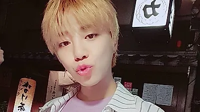 빅플로 멤버 '이의진', 이사강 남편 론 나이차와 집안 이슈 버금가는 폭발인기.. 누군데? '능글美'로 여심저격