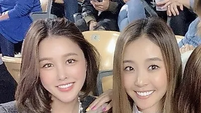 배지현, 박은지와 찰칵… 닮은 듯한 미모 '눈길'