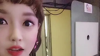 중앙대 연극영화학 전공한 기상캐스터 강아랑! 배우급 미모의 뇌섹녀로 인스타 핫한 스타