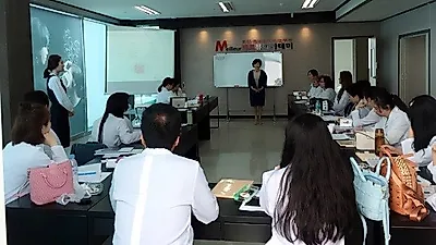 K-뷰티를 선도하는 반영구화장학원 강남 메르뷰아카데미