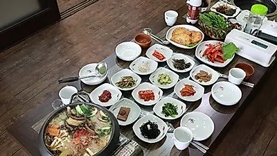 무주 맛집, 능이버섯전골로 몸보신 하는 '맛고을회관'