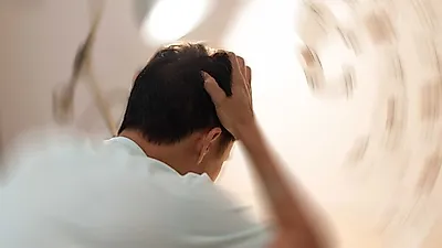 어지러움증 원인, 이석증 증상? 갑자기 어지러울 때 이석증 원인·자가치료법! '어지럽고 메스꺼움'