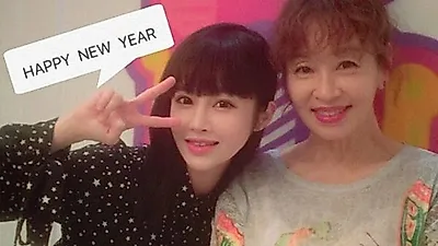 배우 이미영, 나이 잊은 동안美..전보람과 모녀케미 돋보여