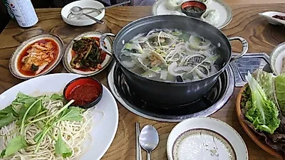 꽃지해수욕장과 함께 봄여행, 맛집으로 마무리!