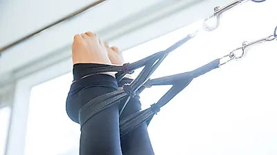 SNS 난리난 손예진 필라테스+TRX 운동 효과 전신다이어트…남자들도 못 따라오는 '체력 끝판왕'