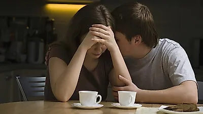 자녀 독립 후 느껴지는 쓸쓸함, '빈 둥지 증후군'을 극복하려면