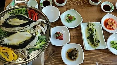 속초 설악산 맛집 '이조복국', 자연산 복어로 만든 건강한 보양식 제공