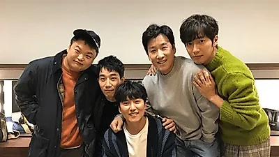 '시베리아 선발대' 이상엽X이선균X김남길X고규필X김민식, 끈끈한(?) 브로맨스..."좋아요 꾸욱~"