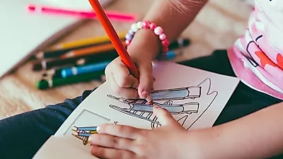자녀의 그림 작품, 일일이 해석할 필요 없는 이유는?