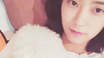 보라, 반려견 근황 공개 "내 품에서 자는 아가"
