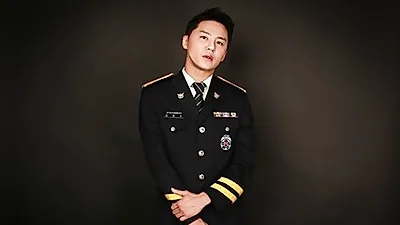 [스타☆톡] 전역 JYJ 김준수, 군복무에 대한 생각은..."남자라면 경험해야"