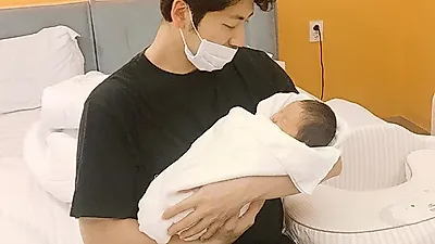 이현승 출산 후 드디어 만난 아기와 남편 최현상! 감동적인 '한컷'에 누리꾼들 축하 이어져