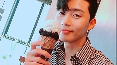 [스타☆톡] '김비서가 왜그럴까' 박서준, '남친짤'로 저장욕구 뿜뿜