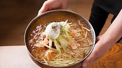 부산밀면 만드는 법, 누구나 쉽게 만들 수 있어…'밀면과 냉면 차이는?'